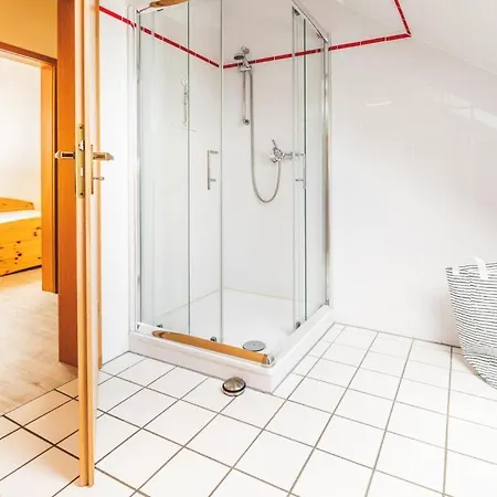 Huus Binnensee Og1, Frisch Renoviert Fuer 2, Ruhige Lage Nahe Suedstrand Apartamento Fehmarn