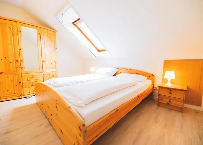 Апартаменты Huus Binnensee Og1, Frisch Renoviert Fuer 2, Ruhige Lage Nahe Suedstrand *